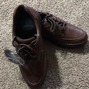 Men’s Nunn Bush Brown Leather Oxford 9W
